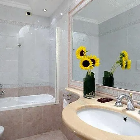 Sistina Appartement *