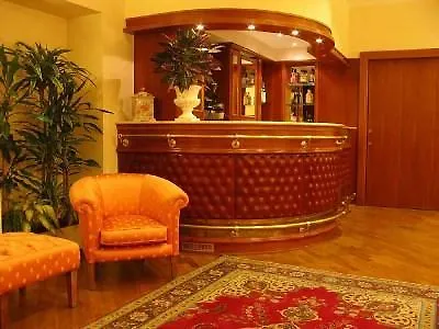 Отель Sistina Рим