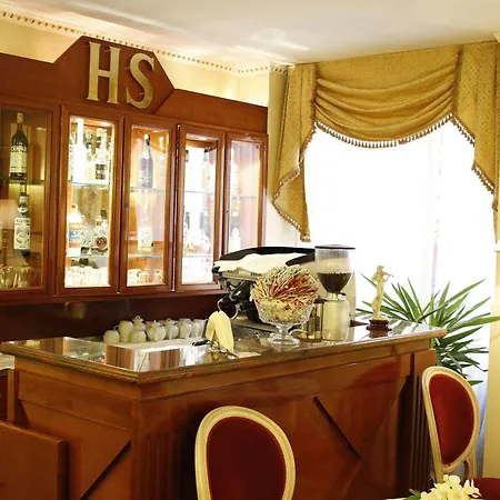 Отель Sistina