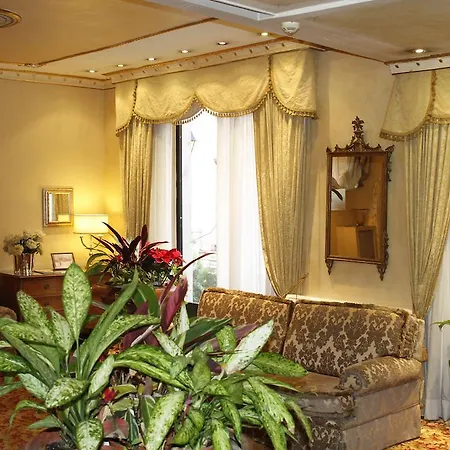 Sistina Отель 4*